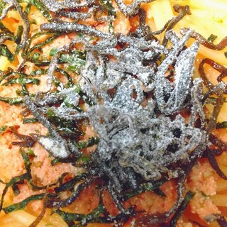 塩昆布が決めての、たらこパスタ